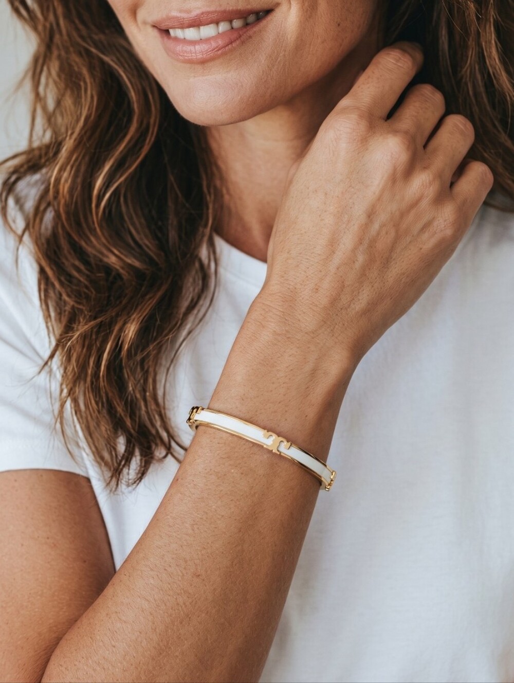 Tory Burch Serif-t Enameled Bangle Bracelet